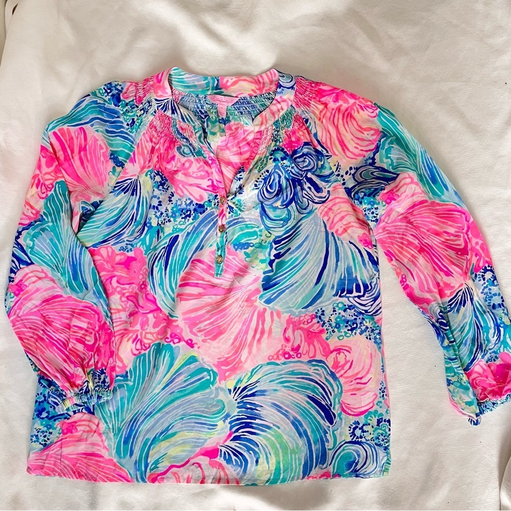 Lilly Pulitzer Elsa silk top in mermaids call size S